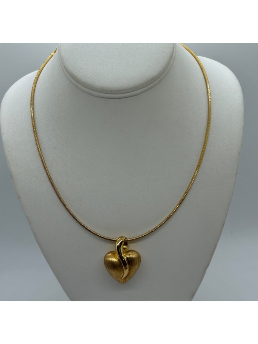 18K Gold Vermeil Sterling Silver Necklace Heart Omega Veronese Reversible 19.69g - Picture 2 of 16